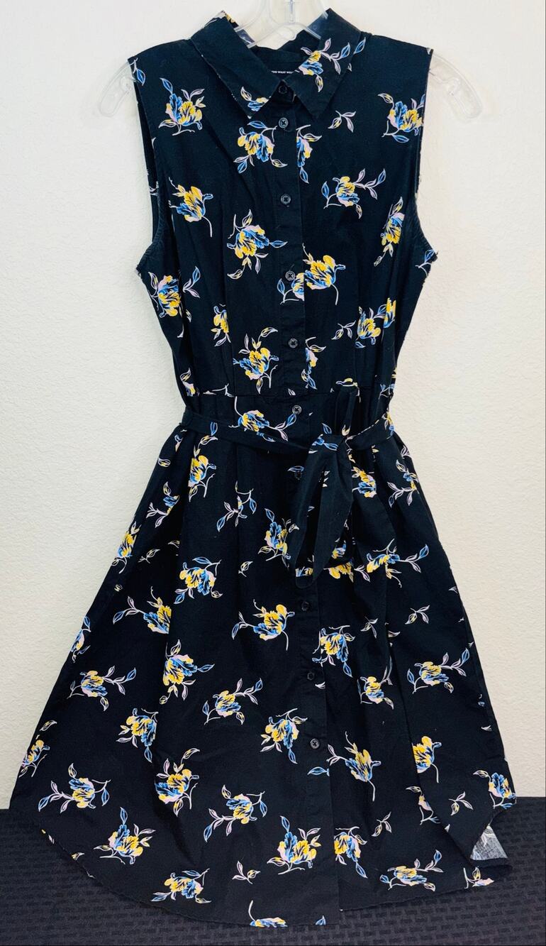 Who What Wear NWOT Sleeveless ButtonUp Shirt Dress Black Floral, Woman Size Med